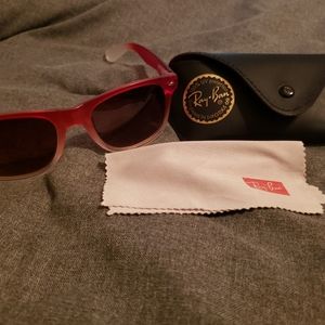 Ombre red Ray Ban sunglasses